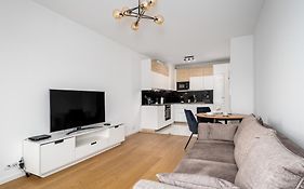 D&K Apart 1 Sierpnia 32A